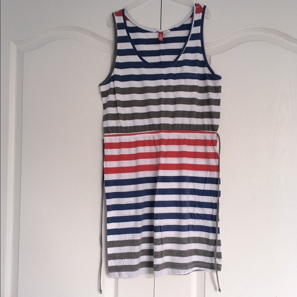 H&M Bold Striped Jersey Dress